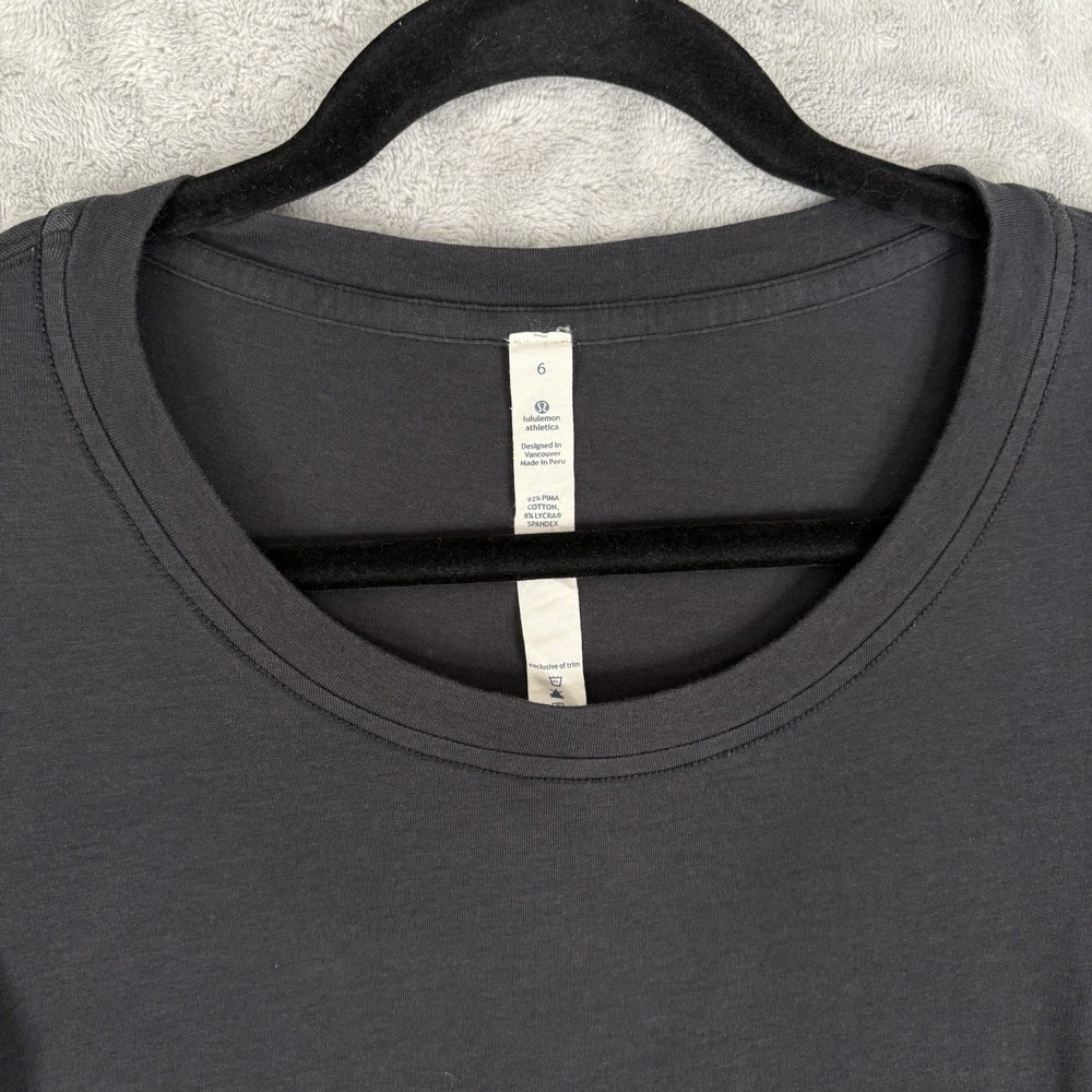 Lululemon Black Short Sleeve T-Shirt Size 6 Top Logo Pima Cotton Spandex DEFECTS - Picture 2 of 11